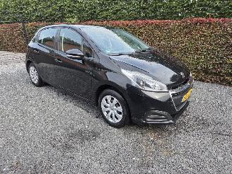 Voiture accidenté Peugeot 208  2018/3