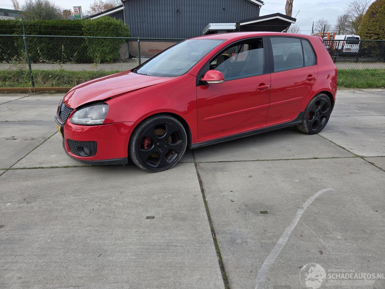 Volkswagen Golf 2.0 TFSI GTI