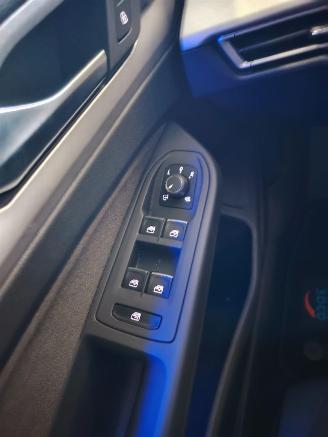 Volkswagen Golf  picture 15