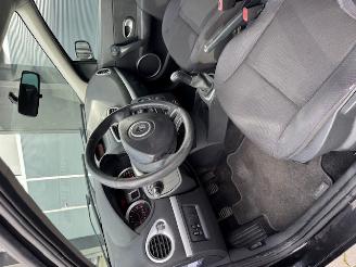 Renault Clio  picture 10