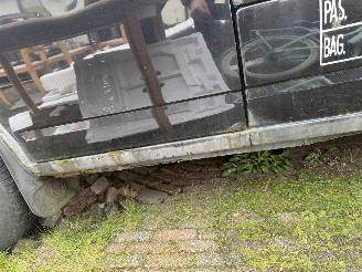 uszkodzony samochody osobowe Volkswagen Transporter TDI 2.5 1998/1