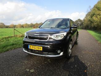 Kia E-Soul electric picture 1