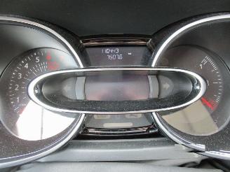 Renault Clio  picture 7