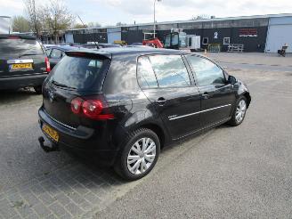 Volkswagen Golf 1.6 tdi picture 3