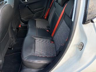 Peugeot 208 ROLAND GARROS picture 7
