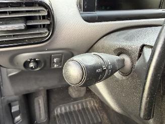 Citroën C4 cactus AUTOMATIC picture 14