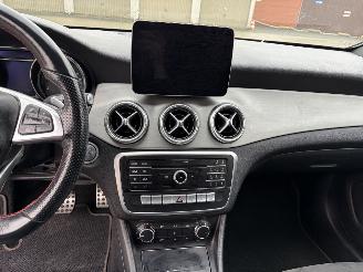 Mercedes Cla-klasse 180 AMG picture 10