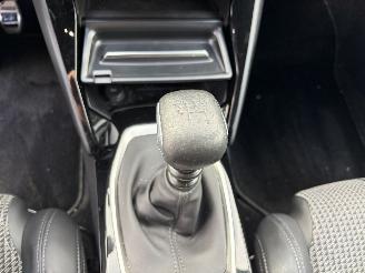 Peugeot 208 GT-LINE 1.5 BLUE HDI -16V TURBO picture 12