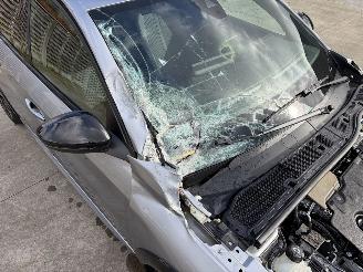 Peugeot 208 GT-LINE 1.5 BLUE HDI -16V TURBO picture 20