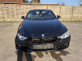 BMW 3-serie 2.0D - 16V TURBO picture 23
