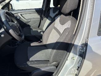 Dacia Duster 1.5 DCI - 8V TURBO AUTO picture 8