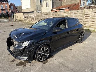 Peugeot 208 GT AUTOMATIC picture 2