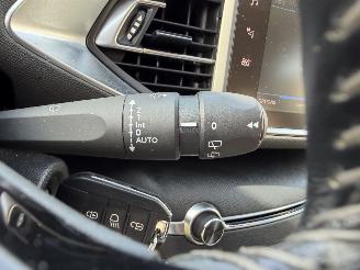 Peugeot 308 2 PHASE 2 1,5 picture 16