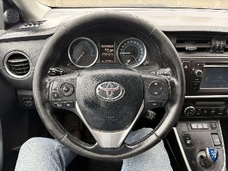 Toyota Auris 1.8i - 16V HYBRID picture 13