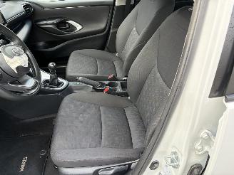 Toyota Yaris 1.5i - 12V picture 9