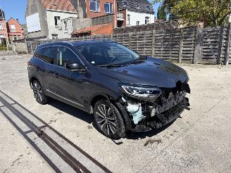 skadebil auto Renault Kadjar BOSE 1.2i - 16V TURBO TCE 130 2017/5
