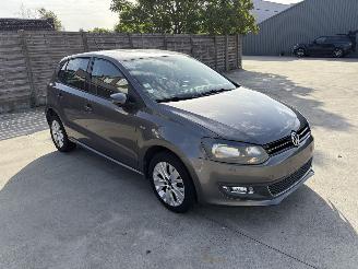 skadebil auto Volkswagen Polo 1.6 TDI - 16V TURBO 2013/12