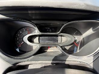 Renault Captur 1.2i - 16V TURBO TCE 120 picture 9