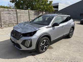 Avarii autoturisme Peugeot 2008 1.2 PURETECH - 12V TURBO HYBRID 2025/5