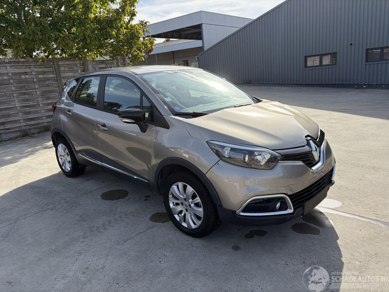 Renault Captur 0.9i - 12V TURBO TCE 90