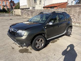 Vaurioauto  passenger cars Dacia Duster 4X4 1.5 DCI - 8V TURBO 2012/5