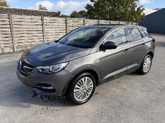 skadebil auto Opel Grandland X TURBO D 1.6 CDTi 2017/9