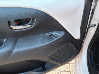 Citroën C1 1.0 e-VTi Elle 5 deurs | Airco Navi Camera picture 18