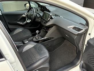 Peugeot 2008 1.2 PureTech Allure | Navi Panoramadak Camera picture 15