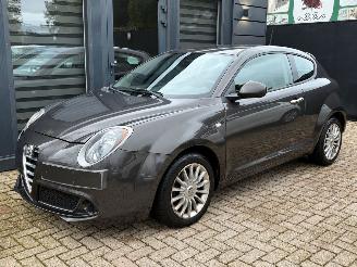 uszkodzony samochody osobowe Alfa Romeo MiTo Progression 1.4 8v | Airco Audio Lm-velgen 2014/8