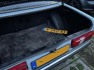 Damaged car Mercedes 200-300D W123D Leer Panorama 1ste Eigenaar! 1978/3