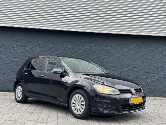 Unfallwagen Volkswagen Golf 1.6TDI DSG NAP 2014/1