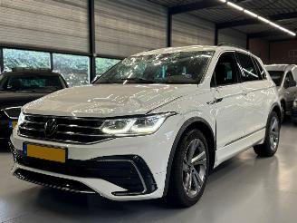 Coche accidentado Volkswagen Tiguan 1.5TSI R-Line 2023/1