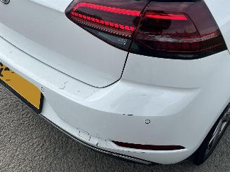 Volkswagen Golf 1.0 Tsi Join Edition picture 8