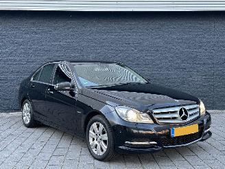 krockskadad bil auto Mercedes C-klasse C 200 CDI Avantgarde Automaat 2011/6