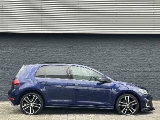 Volkswagen Golf 1.4TSI 7.5 GTE PANORAMA 1ste eigenaar picture 5