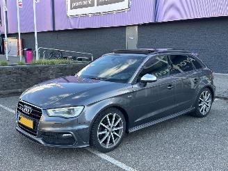 Coche accidentado Audi A3 2.0TDI QUATTRO S-Line 2013/1