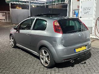 Coche accidentado Fiat Punto 1.4 16v Sport Panorama 2006/10