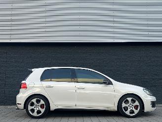 Volkswagen Golf 2.0 GTI PANORAMA AUTOMAAT LEER picture 3