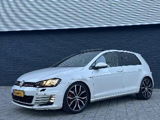 Volkswagen Golf 2.0 TSI GTI Panorama Leer dynaudio Trekhaak picture 10