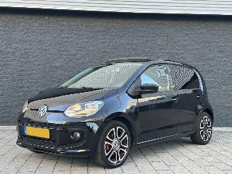 Auto incidentate Volkswagen Up! 1.0 cheer up! 2013/1