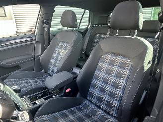 Volkswagen Golf 1.4TSI GTE Panorama Led picture 5