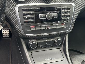 Mercedes A-klasse A180 AMG Line Panorama Alcantara Led picture 15