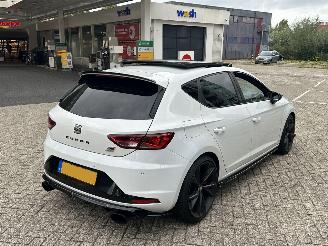 Seat Leon 2.0 TSI CUPRA 400PK picture 3