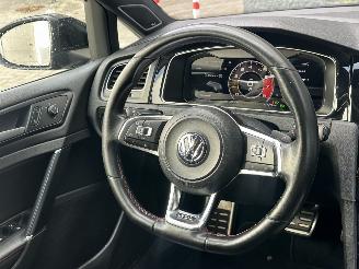 Volkswagen Golf 2.0TSI 400PK! Panorama Led Leer picture 8