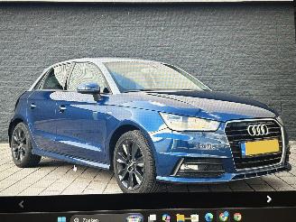 krockskadad bil auto Audi A1 1.0TFSI AUTOMAAT 2016/1