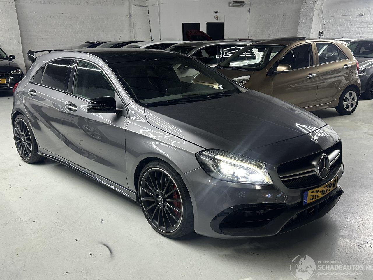 Mercedes AMG A45 Edition one Panorama