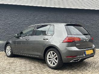 Volkswagen Golf 1.5 TSI Highline picture 5