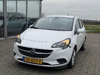 Voiture accidenté Opel Corsa-E 1.3 CDTI Business+ 2015/4