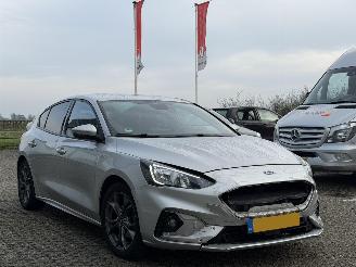 Ford Focus 1.0 EcoBoost ST Line picture 3