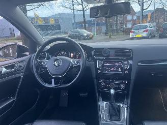 Volkswagen Golf 1.4 TSI ACT Highline DSG PANO picture 14